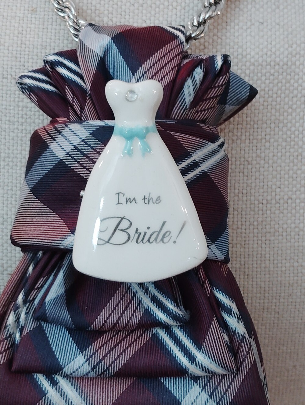 Nautica Burgundy and Navy Plaid Necktie W/ I'm the Bride! ๐ Brooch - Picture 3 of 4